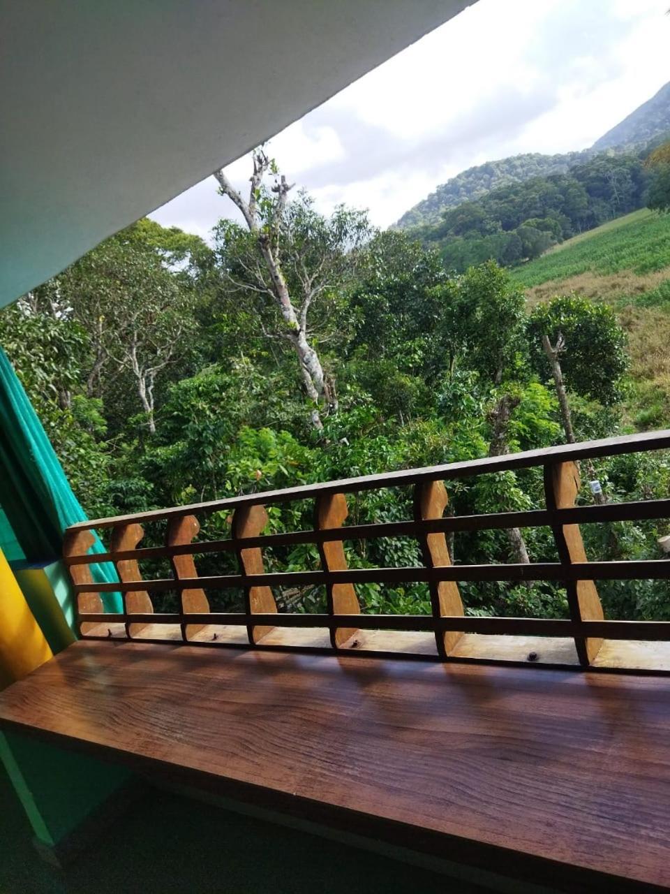 Hill Green Home Stay 테카디 외부 사진
